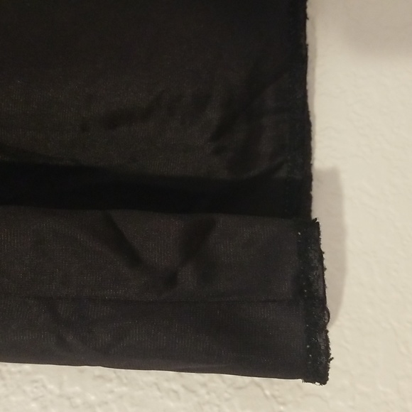 Black Slip - Picture 2 of 5